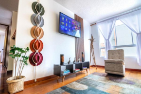 City Escape, Brand New Flat with Wooden Accent in upper class neighborhood in Bogotá